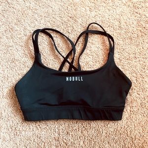 NOBULL Sports Bra in Black Solid